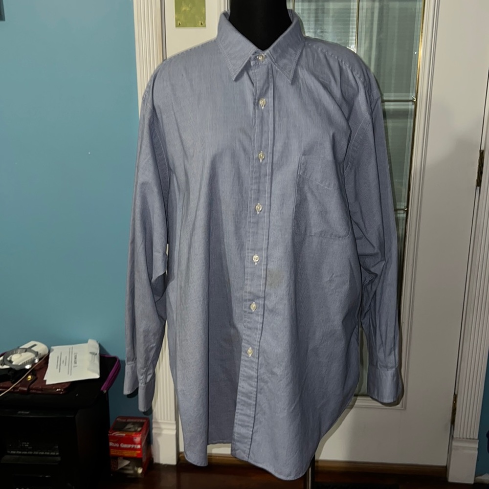 RALPH LAUREN-dress shirt with right breast pocket.